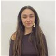 Graduada en microbiología e inmunología apta para dar clases a todo tipo de edades