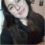 Profesora de nivel inicial, con idioma nato en español