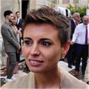 Lezioni pratiche di mindfulness e gestione dello stress, pedagogia, scienze dell’educazione, comunicazione efficace, pensiero creativo, problem solving per adulti e aziende con un'istruttrice certificata