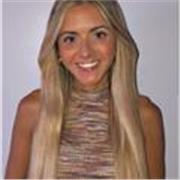 Paciente, dinámica, organizada, disciplinada, atenta. Primaria y secundaria