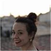 Periodista imparte clases de Lengua Castellana y Literatura a primaria y secundaria