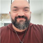 Se hai bisogno di aiuto per i compiti puoi rivolgersi a me per le materie di storia dell'arte e letteratura italiana e straniera