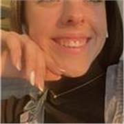 Alumna de bachillerato que puede enseñar de forma divertida y con previa experiencia tras haber trabajado con niños chicos.