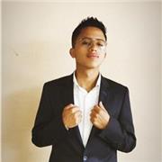 Profesor especializado en básica primaria con amor por la educación