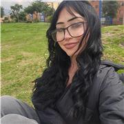 me gusta pasar tiempo con los niños y apoyarlos en su aprendizaje. Disfruto ayudarlos con sus estudios y creando un ambiente posit