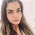 İngilizce öğretmeniyim ve her seviyeden öğrenciyle çalışıyorum. Derslerim özellikle konuşma, telaffuz ve günlük iletişim beceriler