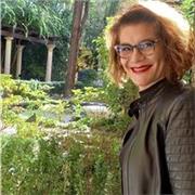 Profesora de inglés. Todas las edades. Experiencia laboral a nivel particular y en academia municipal de idiomas. Gran capacidad resolutiva y poniendo al alumnado en el centro de la atención