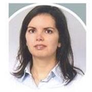 I help professionals communicate in English with clarity, simplicity and confidence