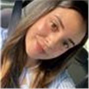 Maestra responsable con mucha vocación y adaptación al alumnado. 
Especializada en la Educación Infantil y Educación Inclusiva. 