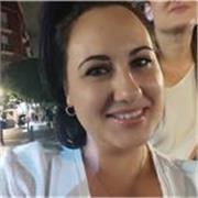Educadora infantil con titulación de TEFL ofrece clases de inglés y repaso de primaria en general.