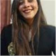 Me defino como alguien comprometida y con buen manejo con los estudiantes 