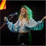 Profesora de canto, lenguaje musical y armonía. Para niñ@s y adult@s. Nivel principiante hasta nivel avanzado