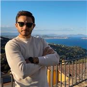 Me defino como una persona creativa, paciente y entusiasta, quiero compartir mi conocimiento y energía con niños