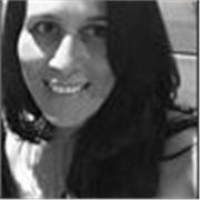 Soy periodista y profesora universitaria. Llevo más de diez años enseñando portugués a estudiantes de diversas nacionalidades. 