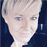 Passionate about French, crafting tailored, engaging lessons with empathy and precision.