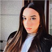 Estudiante de psicología imparte clases de Inglés a estudiantes para aplicar a nivel de B1