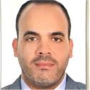Profesor apto para todas las edades y niveles.