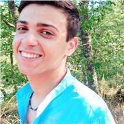Neolaureato offre ripetizioni di inglese a studenti di medie, liceo e università a Oriolo Romano e dintorni. 15 (+5 se a domicilio)