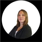 Profesora especializada en perfeccionamiento de la lengua y exámenes de Cambridge