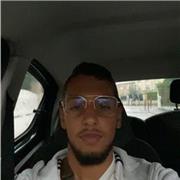 Je suis étudiant en STAPS, le sport et la science du corp humain est donc le cœur de mes études. Je me ferai un plaisir de vous aider peu importe la discipline!