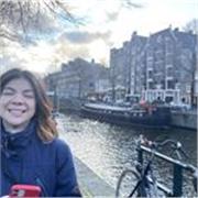 Studentessa universitaria offre lezioni di materie umanistiche e di lingua (Spagnolo, Francese, Inglese)