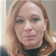 Englisch-Tutor für Schüler zwischen dem Alter von 6 - 15 Jahren.