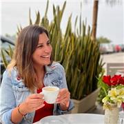 Profesora de español comunicadora social con experiencia