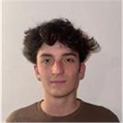 Insegnante di Inglese, Tedesco e Italiano, diretto chiunque voglia acquisire o affinare le proprie conoscenze linguistiche.