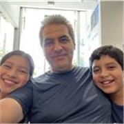 Clases a jóvenes estudiantes de Medicina