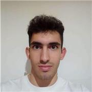 Estudiante de ingeniería aeroespacial preparado para enseñar matemáticas, física, química o inglés para primaria y secundaria