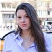 Profesora de inglés que ofrece clases particulares y clases de repaso de todas las asignaturas