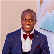 I offer online and face-to-face lessons, tailoring my teaching models to meet individual student needs.