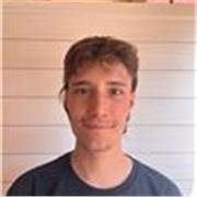 Politólogo ofrece clases de ciencias sociales online y presencialmente