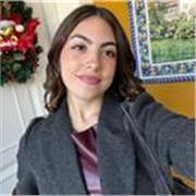 Estudiante en derecho, constante y puntual. Certificada en B2 de Cambridge 