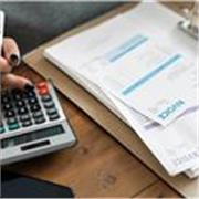 Laureanda in economia e statistica, impartisco lezioni private di Economia, Economia Politica, Macro-Micro Economia e Diritto. 