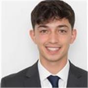 Profesor de Español para extranjeros con una sólida formación y práctica .