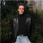 Cerchi un insegnante di matematica giovane che renda lo studio divertente e meno noioso? Eccomi!