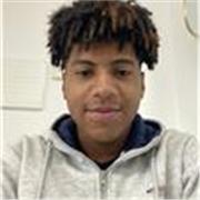 Me defino como un chico responsable, puntual y siempre con una sonrisa