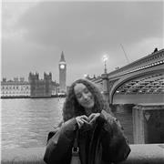 Chica de 19 años con nivel B2 en Ingles