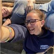 Offro lezioni private e ripetizioni a ragazzi delle medie e del liceo. 
Offro anche preparazione e consigli per il semestre filtro