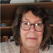 Deutsch als Fremdsprache, Mathematik bis 10. Klasse, Biologie alle Altersstufen, Chemie bis 10. Klasse und auf Anfrage