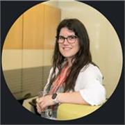 Native Italian speaker and multilingual mum with a Master's in Linguistics and Early Childhood Learning