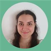 Profesora titulada en Biología y con Máster Universitario (MAES);  con experiencia en clases particulares y en Escuela de Música