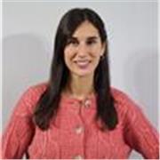 Soy una profesora dedicada y motivadora que busca enseñar a quienes estén con ganas de aprender y progresar