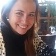 Profesora universitaria área ciencias de la salud