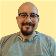 Me defino como una persona paciente, creativa y con muchas ganas de ayudar a otros a aprender. Me gusta hacer las clases dinámicas