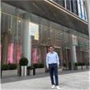 Doctor en Gestión Económica Global y MBA en Queen’s University Belfast. Clases de Negocios, Finanzas Personales y Economía