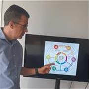 Graduado en Ingeniería informática imparte clases de programación