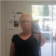 Enseigner ce n est pas remplir à rabord une amphore mais faire jaillir une source....