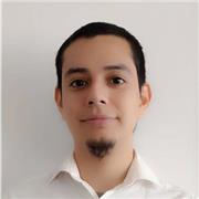 Mi nombre es Luis y me encanta enseñar, músico especialista en instrumentos de cuerda, puedo brindar clases a grandes y pequeños